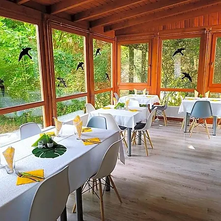 Diana Panzio Bed and Breakfast 3*