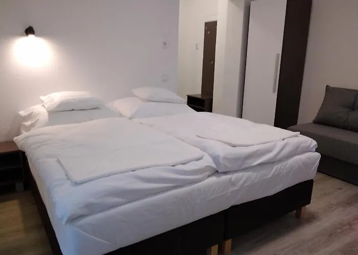 Diana Panzio Bed & Breakfast