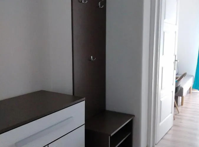 Diana Panzio Bed & Breakfast 3*