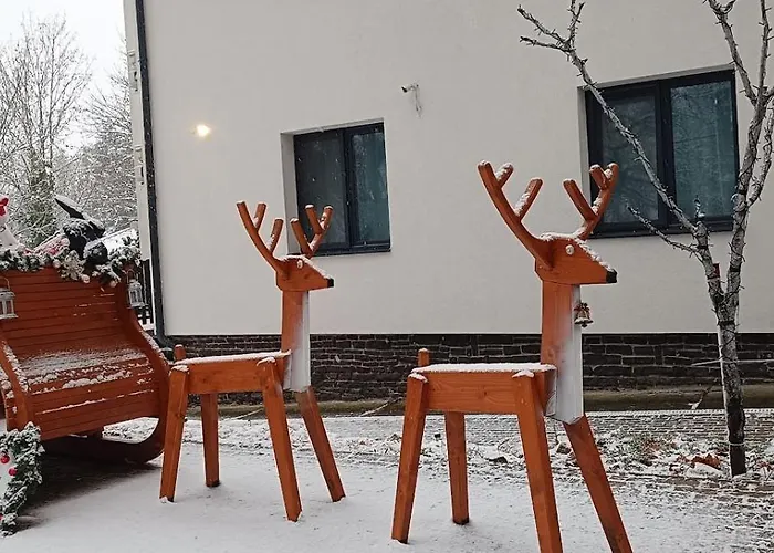 Diana Panzio Bed & Breakfast 3*