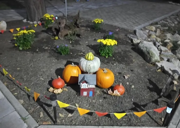 Diana Panzio Bed & Breakfast 3*